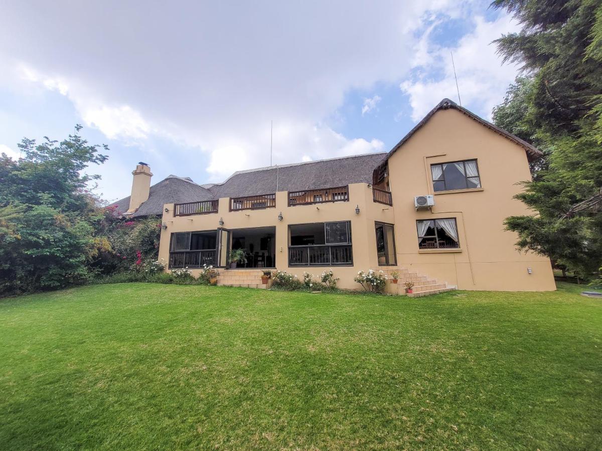 Blue Hills Lodge Midrand Exterior photo